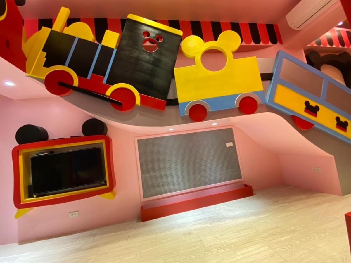 Fun Holiday Family Hostel Tainan Eksteriør billede