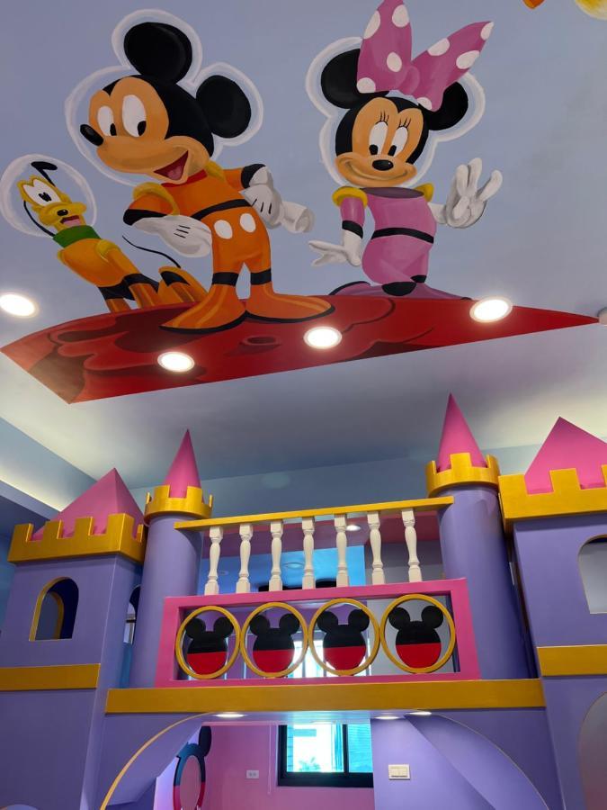 Fun Holiday Family Hostel Tainan Eksteriør billede