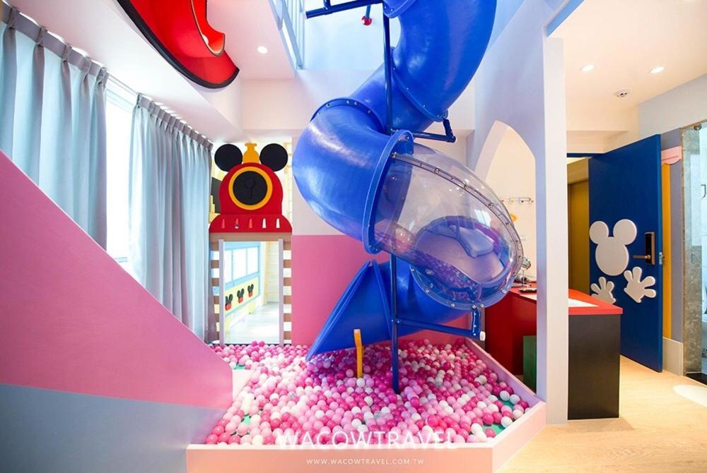 Fun Holiday Family Hostel Tainan Eksteriør billede