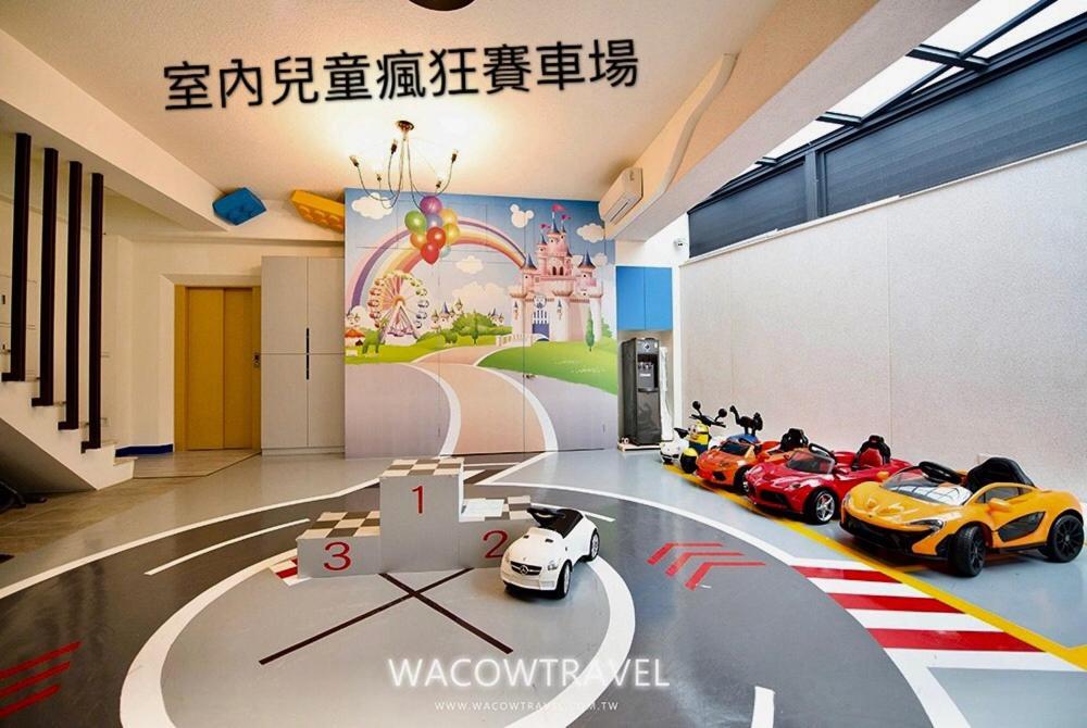 Fun Holiday Family Hostel Tainan Eksteriør billede